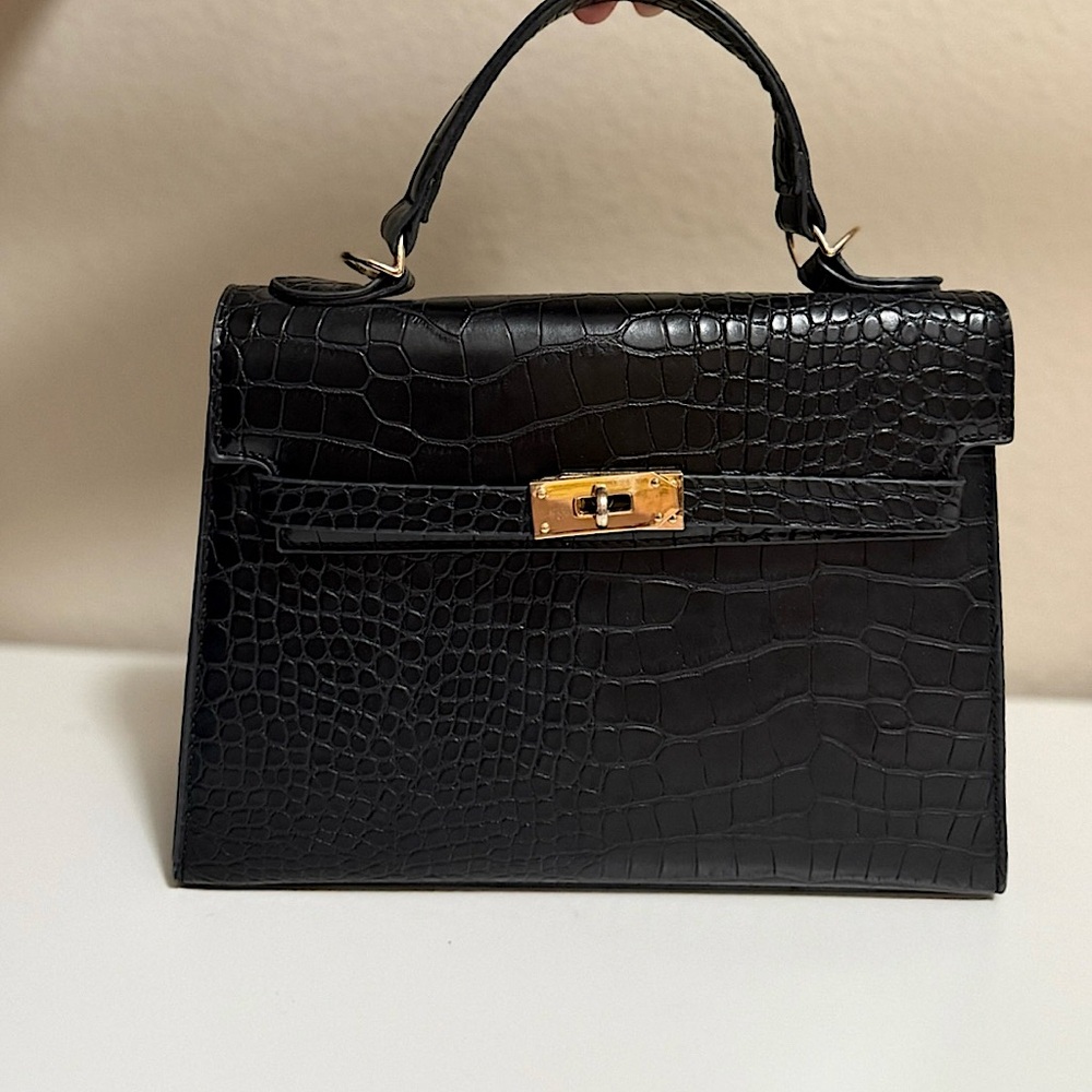 Designer inspired boutique bag